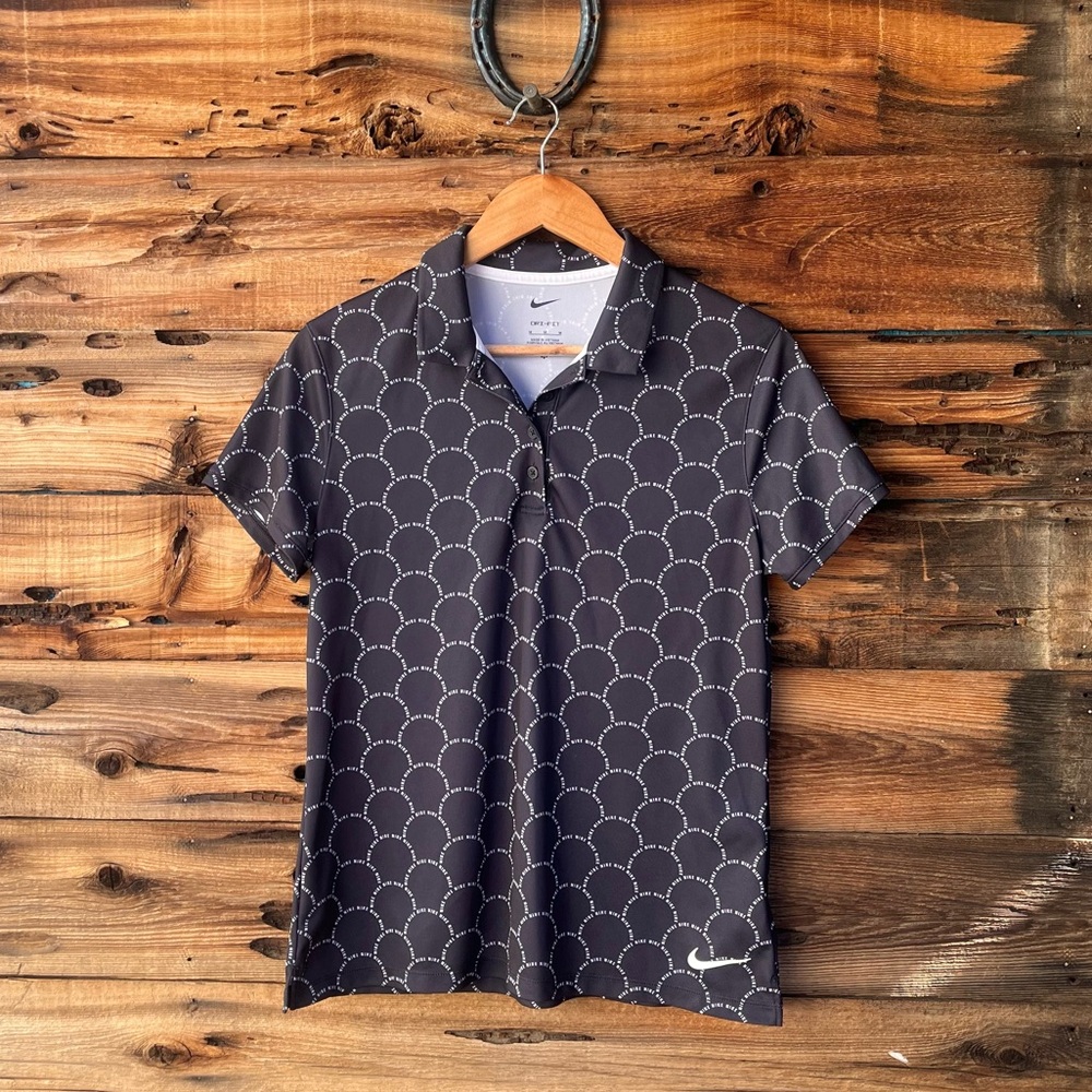 NIKE | Black Polo with White Scallop Print M